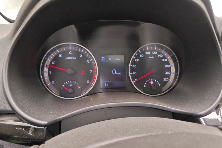 Used Kia kx1 Stonic 2021 1.4L CVT Sunroof Model Instrument Cluster