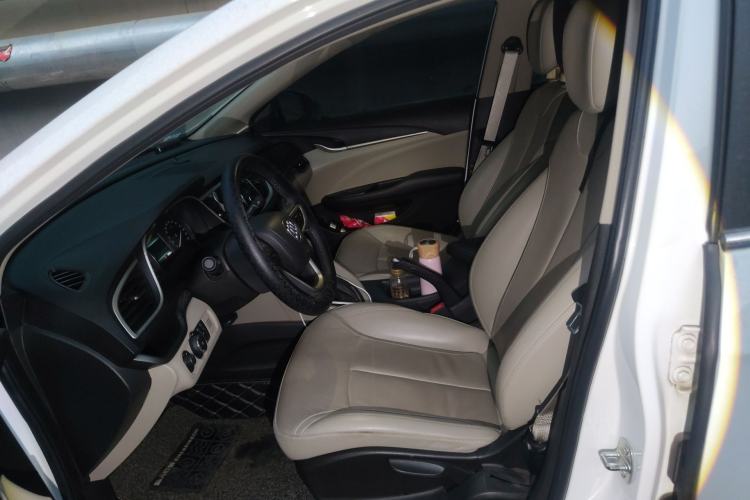 Used Buick Excelle GX 2018 15T Dual-Clutch Elite Model
