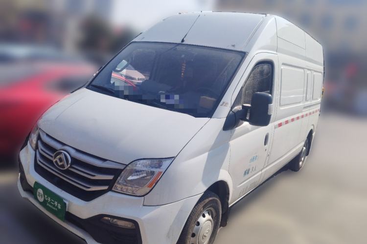 Used SAIC MAXUS Xintu V80 2024 Value Edition City Distribution King 6MT Long Wheelbase High Roof 127 Ps 3 Seats