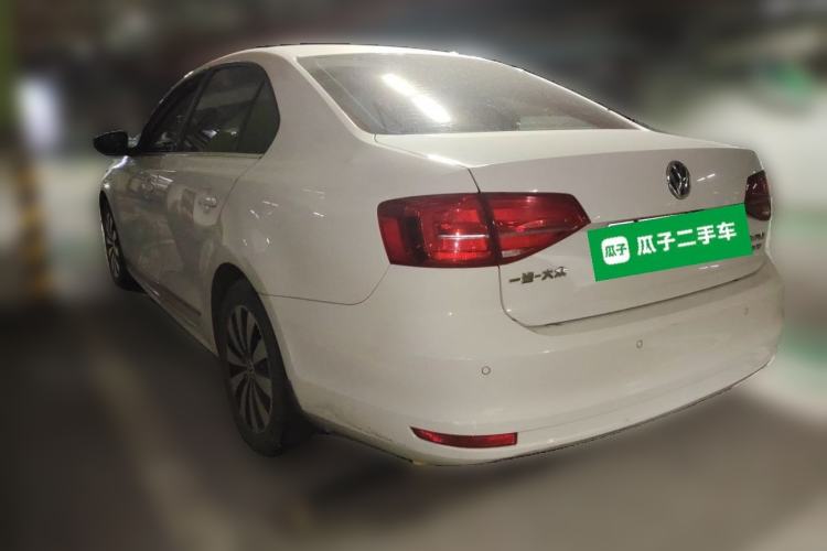 Used Volkswagen Sagitar 2017 230TSI Automatic Comfort Version