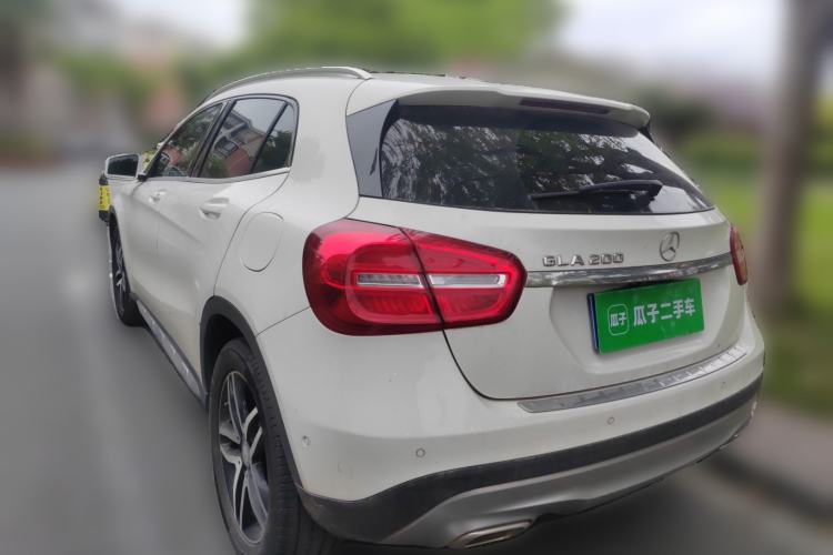 Used Mercedes-Benz GLA 2015 GLA 200 Fashion Model Rear Left 45 Deg