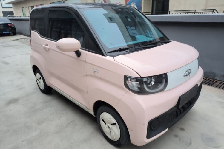 Used Chery QQ Ice Cream 2022 120km Conical Shape Lithium Iron Phosphate Exterior 1