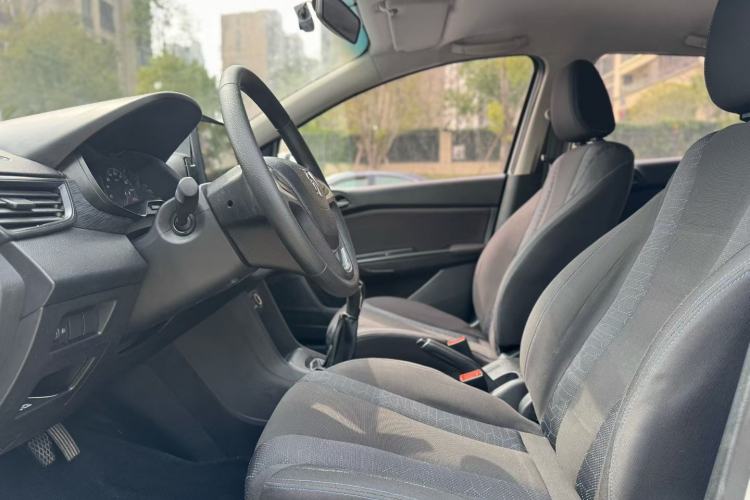 Used Baojun 310 2016 1.2L manual Comfort trim level
