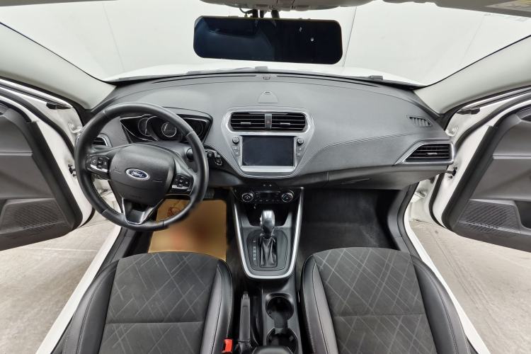 Used Ford Escort 2019 Revised Version 1.5L Automatic Enjoyment Type China VI Standard Interior 9