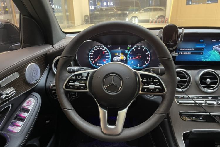 Used Mercedes-Benz GLC 2021 GLC 260 L 4MATIC Luxury Model Steering Wheel