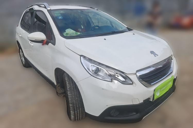 Used Peugeot 2008 2015 1.6L Automatic Playcool Edition Front Right 45 Deg