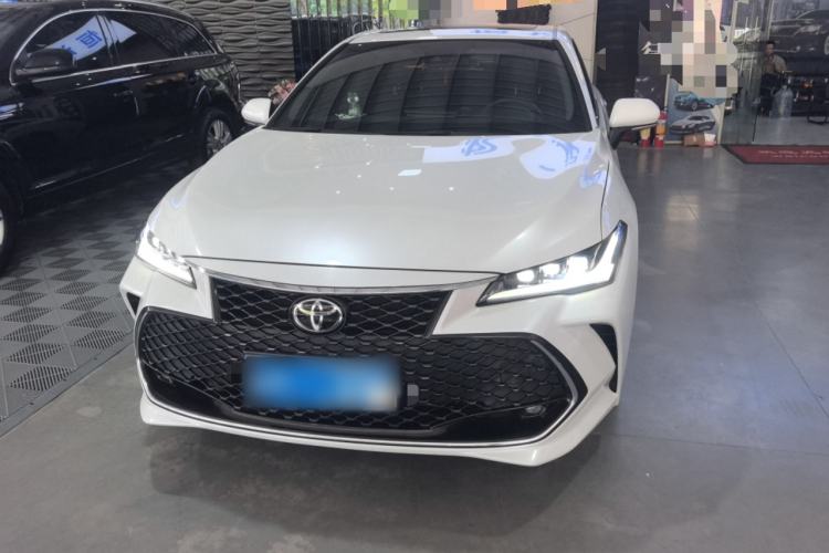 Used Toyota Avalon 2023 2.5L Luxury Edition