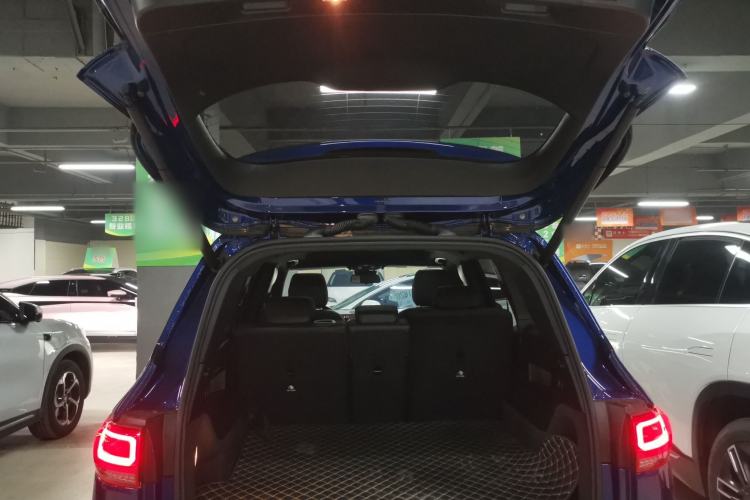 Used Mercedes-Benz EQB 2022 EQB 260 Trunk