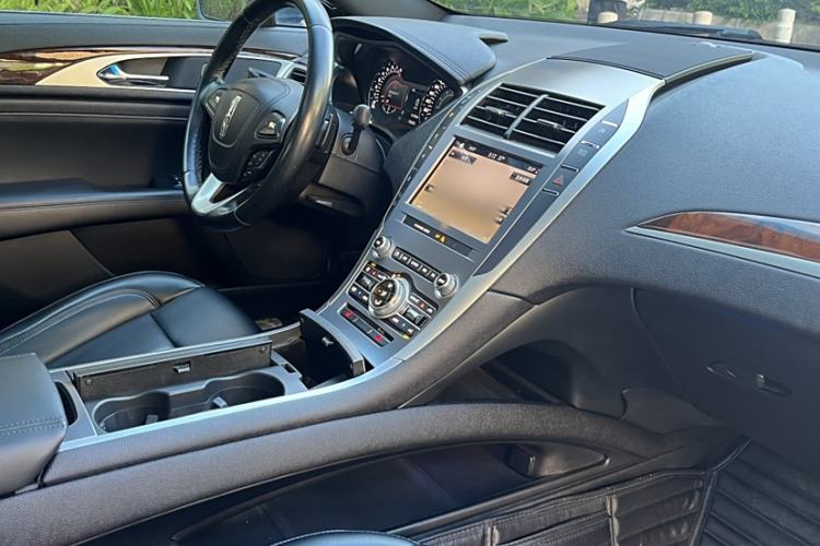 Used Lincoln MKZ 2019 2.0T Luxury Edition China VI