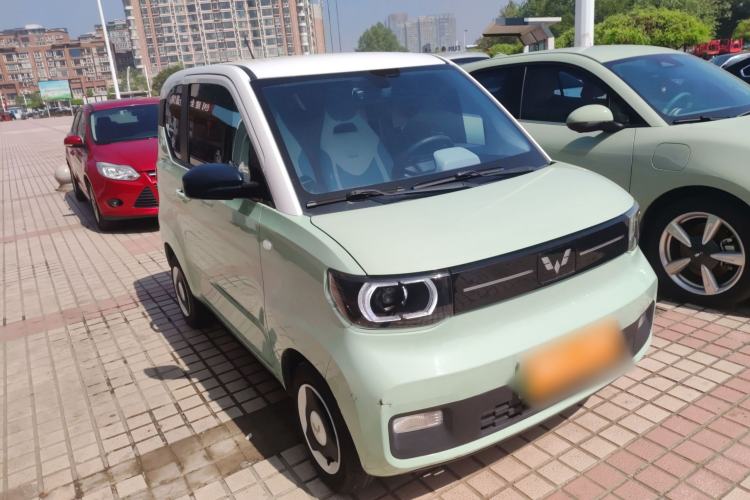 Used Wuling Hongguang MINIEV 2022 Macaron Fashion Edition Lithium-Nickel-Cobalt-Alpha-oxide Front Right 45 Deg