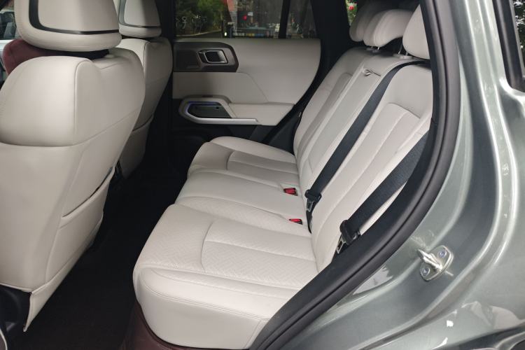 Used Formula Leopard Titanium 3 2025 501 km Four-Wheel Drive Drone Edition