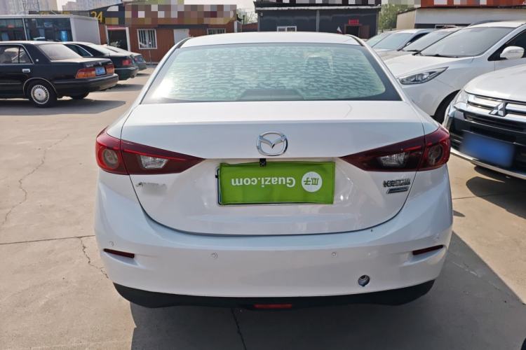 Used Mazda 3 Axela 2014 Sedan 1.5L Manual Comfort Model Rear