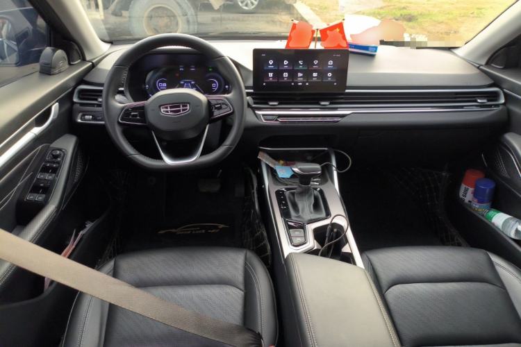 Used Geely Auto Emgrand 2022 4th Generation 1.5L CVT Luxury Model
