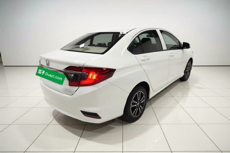 Used Honda Greiz 2016 1.5L CVT Classic Edition
