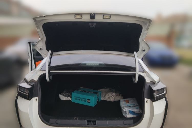 Used Dongfeng Aeolus Yixuan 2023 1.5L Automatic Glory Edition