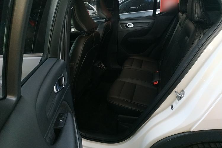 Used Volvo XC40 2021 T4 Four-Wheel Drive Smart Luxury Edition Left Rear Seat