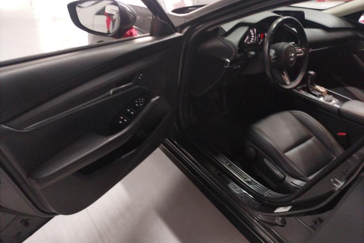 Used Mazda Mazda 3 Axela 2021 2.0L Automatic ZhiXuan Edition