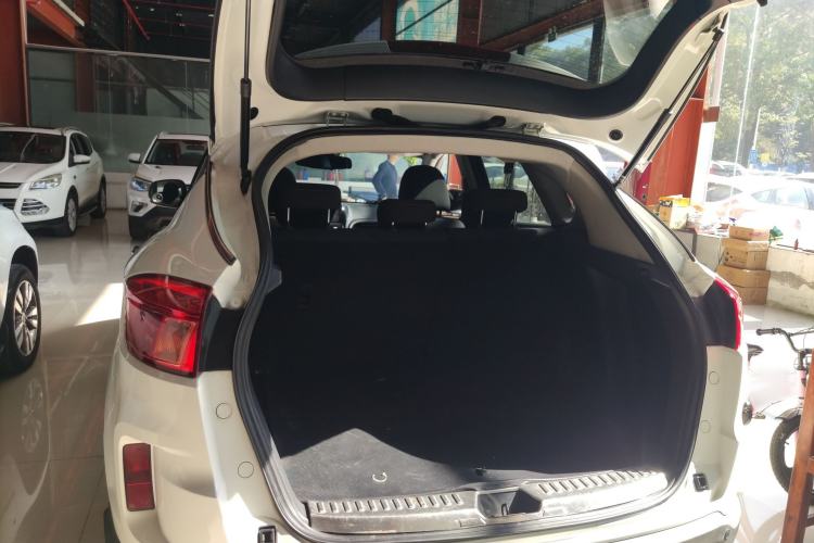 Used Bestune X80 2015 2.0L Automatic Comfort Anniversary Edition