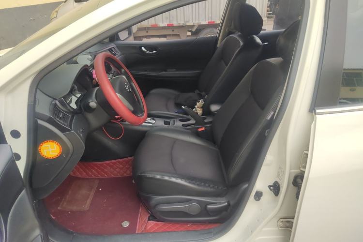 Used Nissan Tiida 2014 1.6L CVT Smart Model
