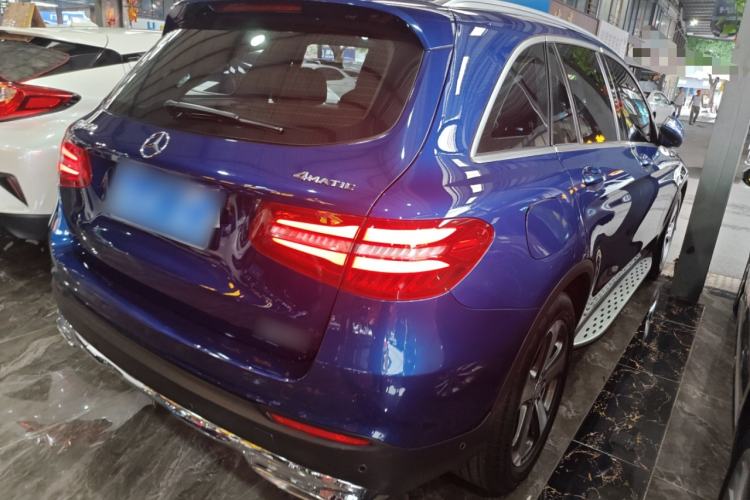Used Mercedes-Benz GLC 2016 GLC 260 4MATIC Luxury Model
