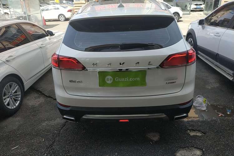 Used Haval H6 2017 Blue Label 2.0T Automatic Two-Wheel Drive Smart Edition