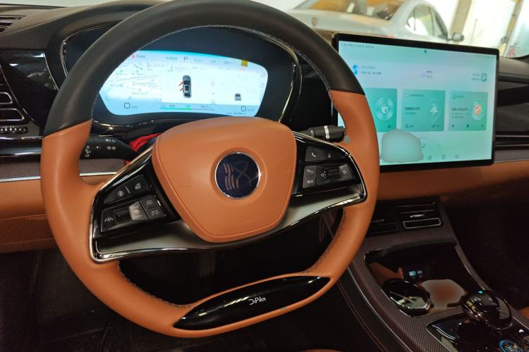 Used BYD Han 2022 EV Genesis Edition 610KM All-Wheel Drive Premium Model Steering Wheel