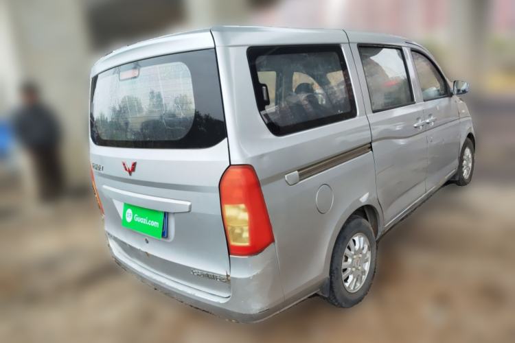 Used Wuling Rongguang V 2016 1.5L Standard Version