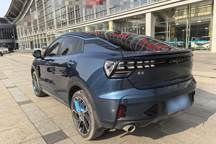 Used Lynk & Co 05 2020 2.0TD Two-Wheel Drive Shine Halo