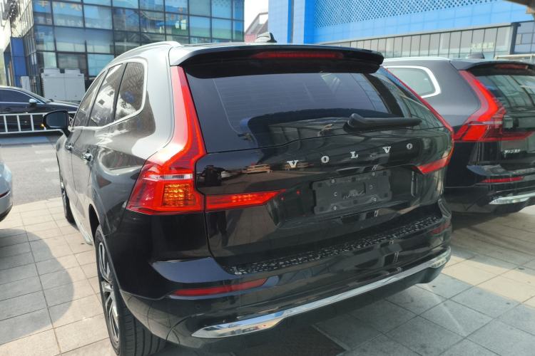 Used Volvo XC60 2024 B5 4x4 Smart Luxury Edition