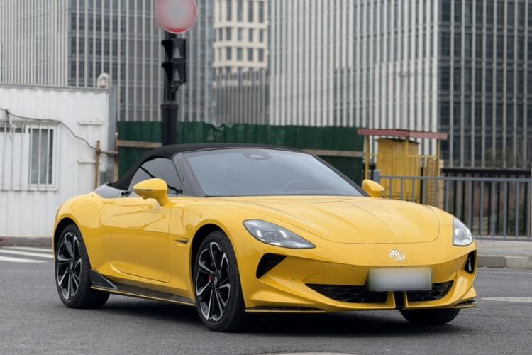 Used MG Cyberster 2024 520 km Legendary All-Wheel-Drive Version
