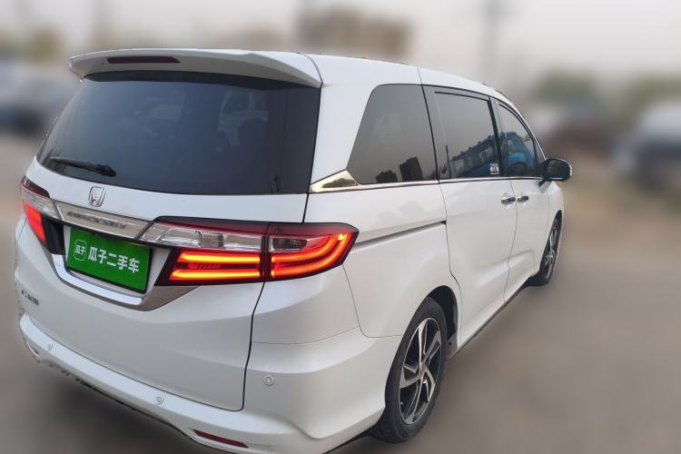 Used Honda Odyssey 2015 Updated Version 2.4L Smart Edition
