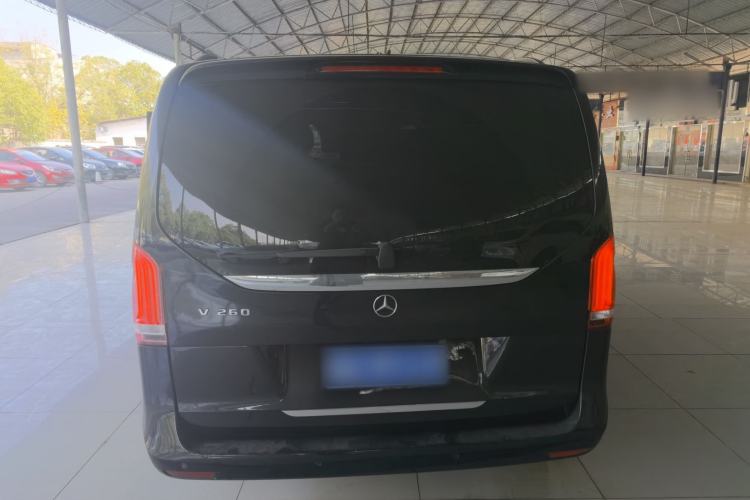 Used Mercedes-Benz V-Class 2021 V 260 Avantgarde Edition
