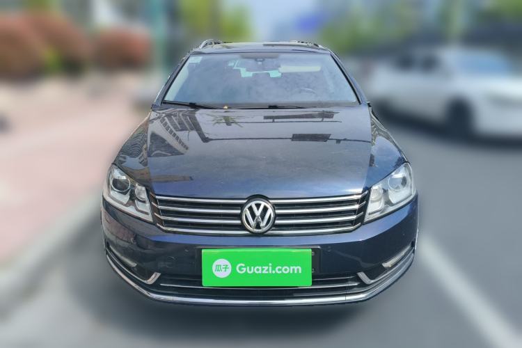 Used Volkswagen Magotan 2012 Travel Edition 2.0 TSI Luxury Version Front