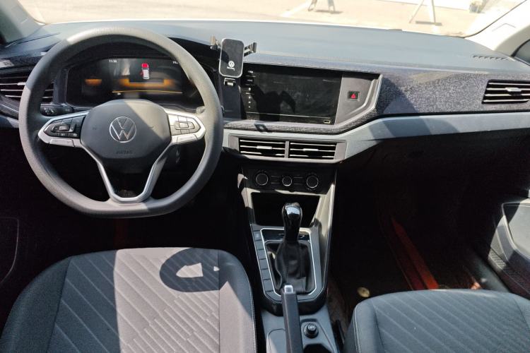 Used Volkswagen Lavida 2023 New Sharp 1.5L Automatic Excellent New Edition Center Console