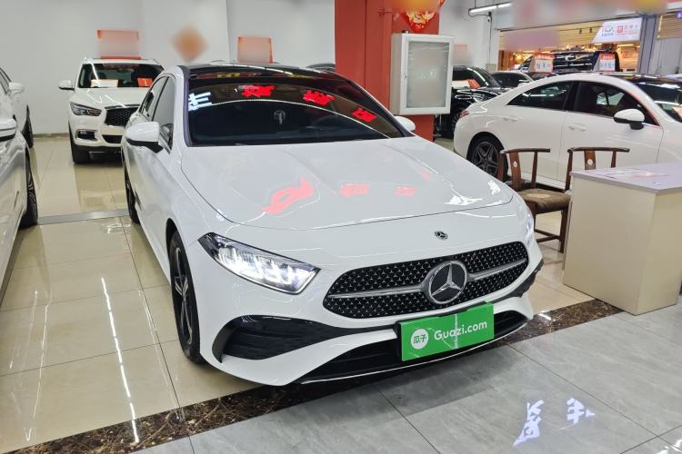 Used Mercedes-Benz A-Class 2024 Updated A 200 L Fashion Version Front Right 45 Deg