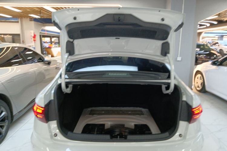 Used Volkswagen Sagitar 2021 280TSI DSG Comfort Connect Edition Trunk