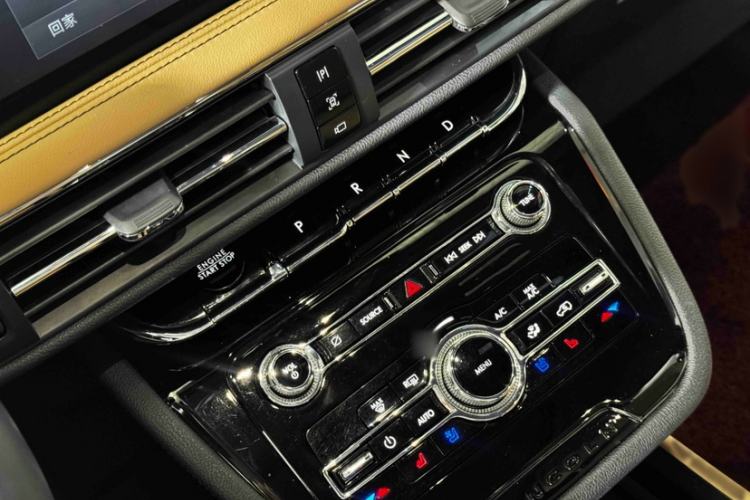 Used Lincoln Corsair 2022 2.0T Two-Wheel Drive Luxury Edition
