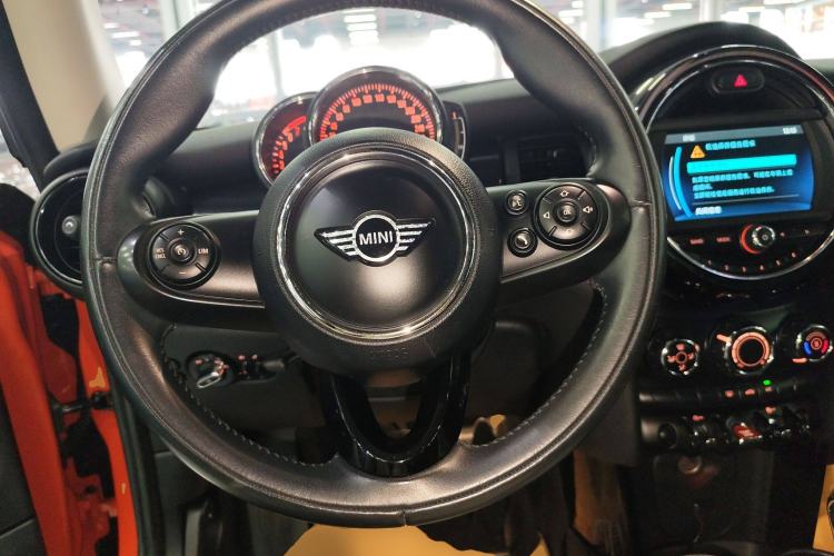 Used MINI MINI 2018 1.5T ONE PLUS