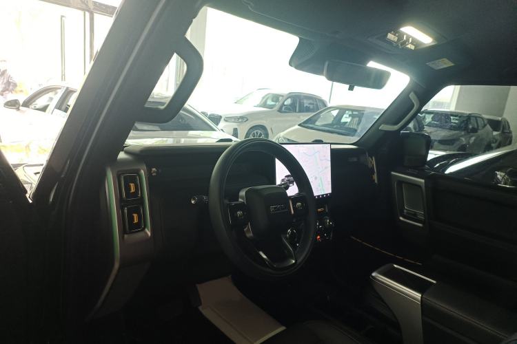 Used iCAR V23 2025 401 Two-Wheel Drive Advanced Edition Center Console