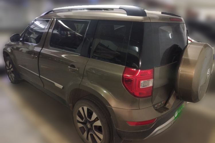 Used Skoda Yeti 2014 1.8TSI DSG All-Wheel Drive Edition Rear Left 45 Deg