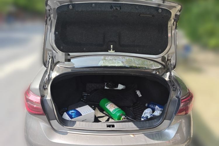 Used Infiniti Q50L 2021 2.0T Comfort Edition Trunk