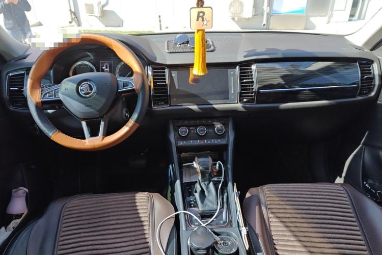 Used Skoda Kodiaq 2018 Facelifted TSI330 5-Seater Two-Wheel-Drive Luxury Enjoyment Edition
