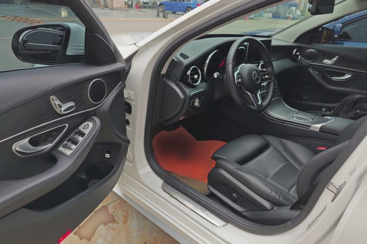Used Mercedes-Benz C-Class 2019 C 180 L Fashion Edition Sport Version Driver Seat