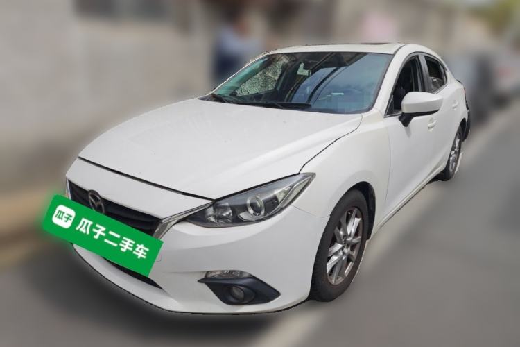 Used Mazda 3 Axela 2016 Sedan 1.5L Automatic Luxury Model