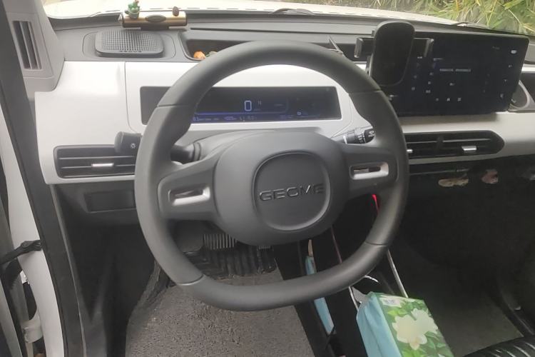 Used Geely Galaxy Panda 2024 Panda Mini 200km Endurance Bear