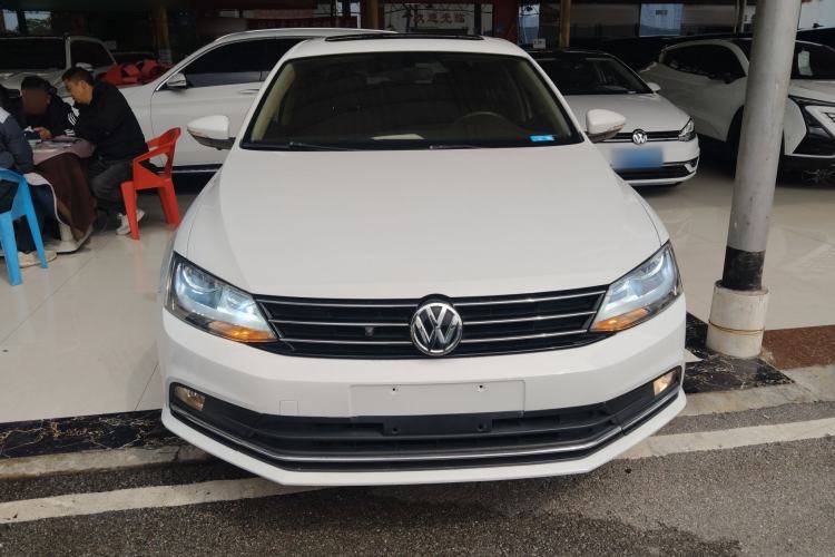 Used Volkswagen Sagitar 2018 1.6L Automatic Comfort Model
