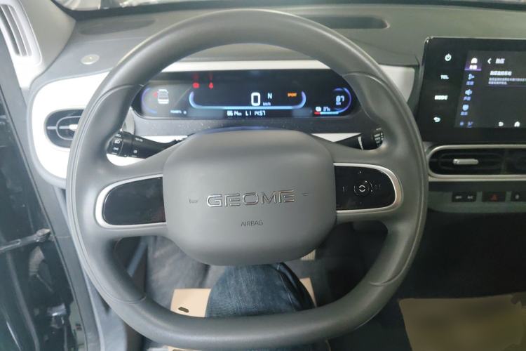 Used Geely Galaxy Panda 2025 210km Panda Kart Steering Wheel