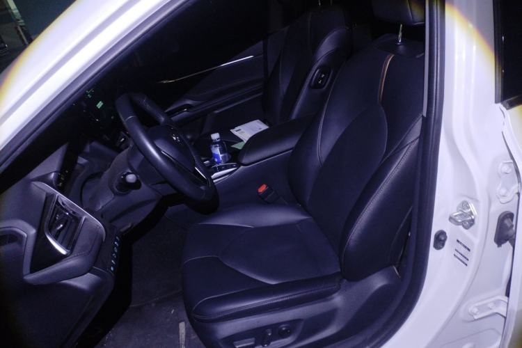 Used Toyota Camry 2021 2.5G Luxury Edition