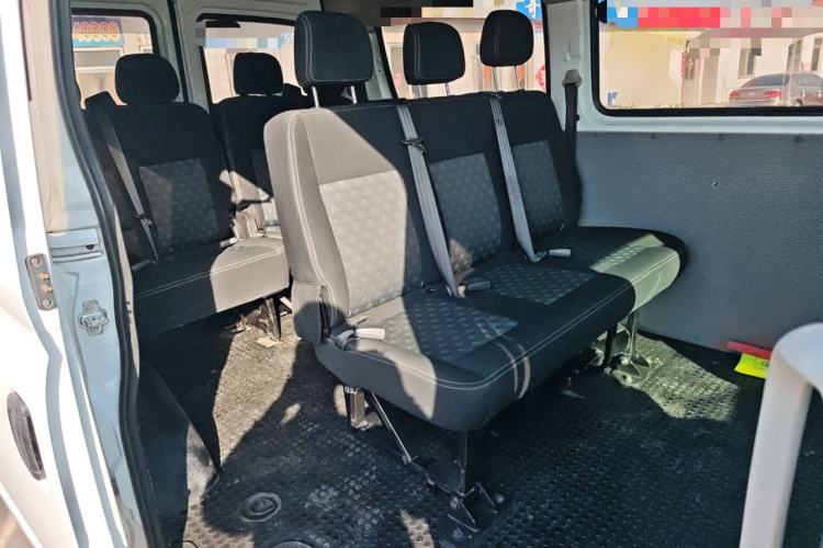 Used SAIC MAXUS Xintu V80 2021 2.0T Manual Classic Aoyuntong Short Wheelbase Mid-Height 7/8/9-Seater