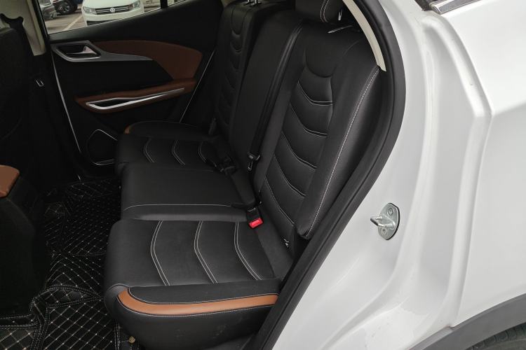 Used Zotye T300 2023 T300L 1.5L Manual Standard Edition